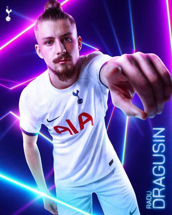 Radu Drăguşin a semnat cu Fiorentina